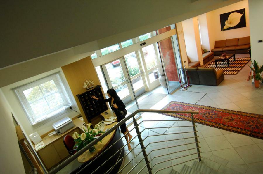 Da Rita Hotel Condino Luaran gambar