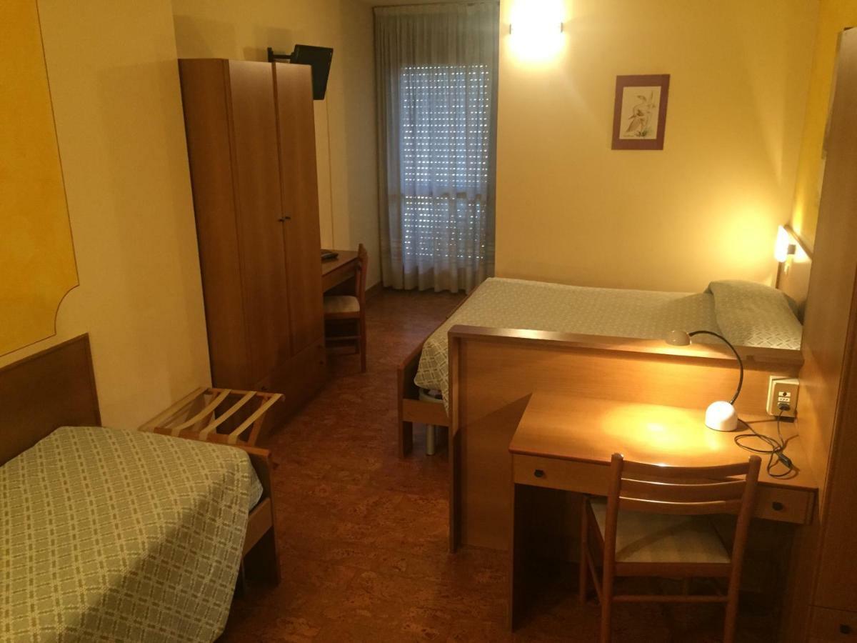 Da Rita Hotel Condino Luaran gambar